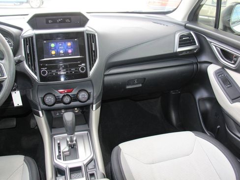 Used 2020 Subaru Forester Premium w/ Alloy Wheel Package image 10