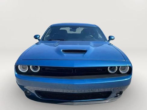 Used 2022 Dodge Challenger R/T w/ Plus Package image 4