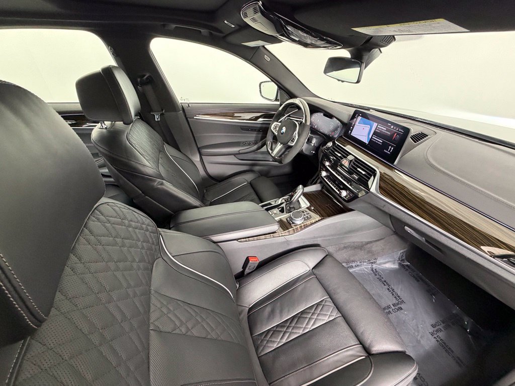 Used 2022 BMW M550i xDrive AWD/4WD image 43