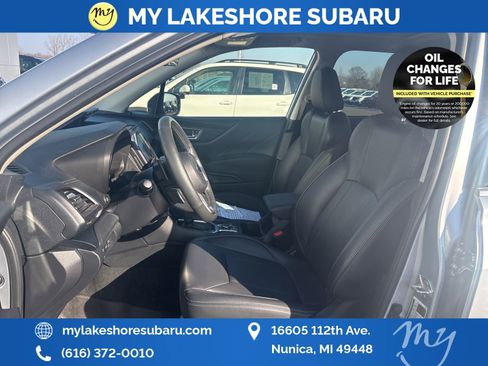 Used 2023 Subaru Forester Touring image 10