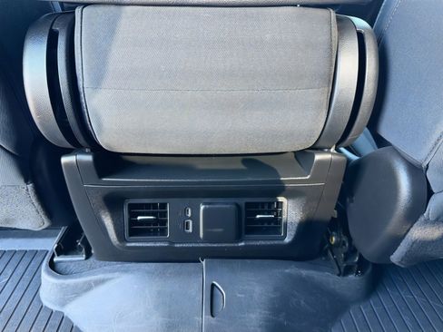 Used 2023 Chevrolet Silverado 1500 RST w/ Z71 Off-Road Package image 29