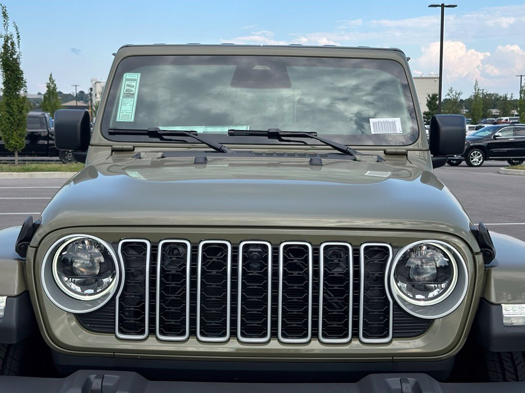 New 2026 Jeep Wrangler Unlimited Sahara AWD/4WD image 42