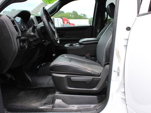 Used 2022 RAM 2500 Tradesman AWD/4WD image 26