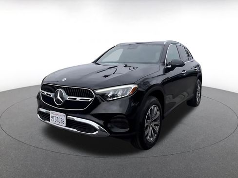 Used 2024 Mercedes-Benz GLC 300 4MATIC image 7