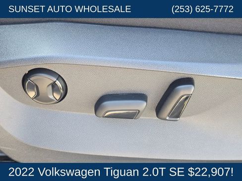 Used 2022 Volkswagen Tiguan SE image 31