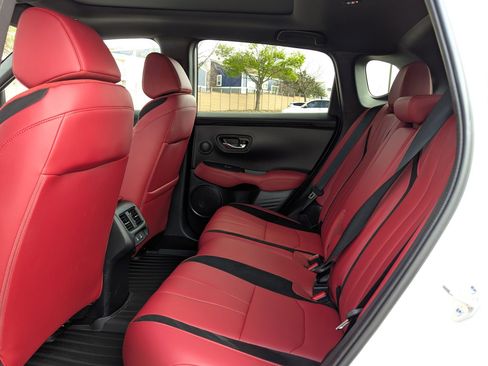 Certified 2025 Acura ADX A-Spec image 15