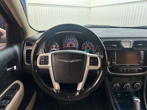 Used 2012 Chrysler 200 Limited image 20