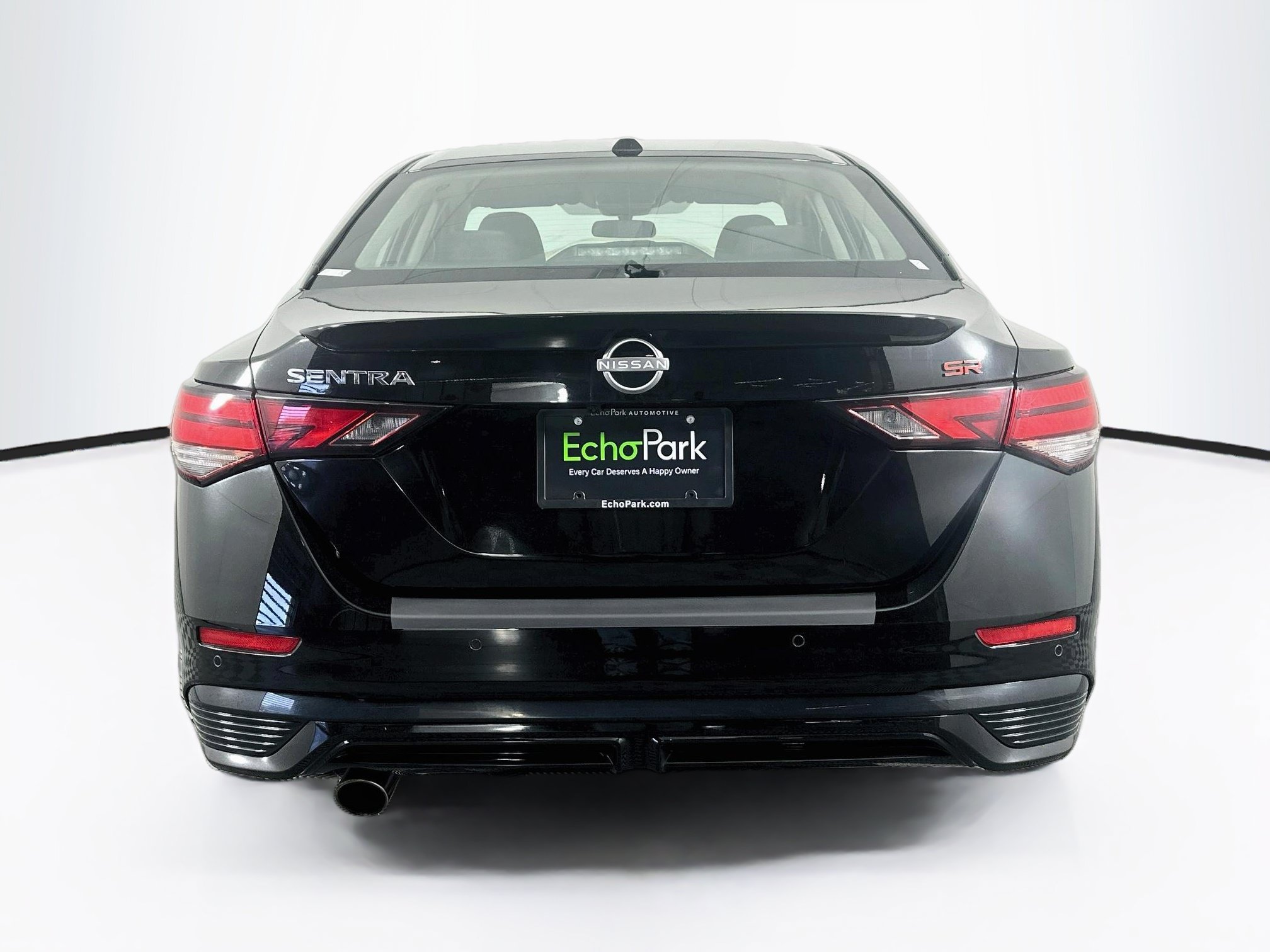 Used 2025 Nissan Sentra SR FWD image 7