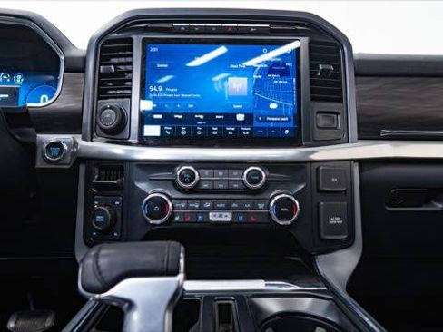Used 2024 Ford F150 Lariat AWD/4WD image 29