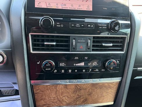 Used 2022 Nissan Armada SL RWD image 18