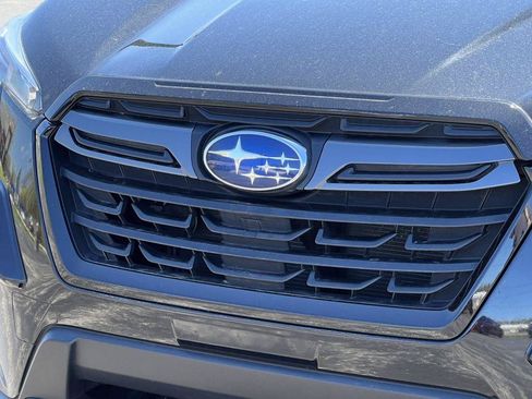 Used 2022 Subaru Forester Limited AWD/4WD image 37