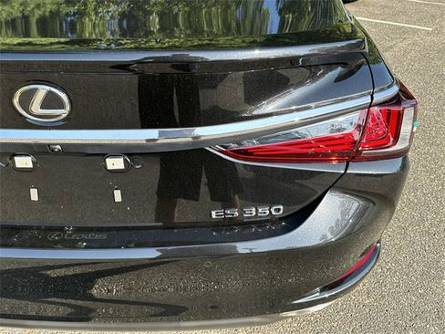 New 2025 Lexus ES 350 w/ Premium Package image 14