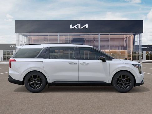 New 2026 Kia Carnival SX w/ SX Dark Edition Package image 7