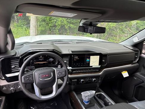 New 2026 GMC Sierra 1500 Elevation w/ Elevation Premium Package AWD/4WD image 7