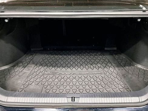Used 2022 Toyota Avalon Touring w/ Advanced Safety Package FWD image 7