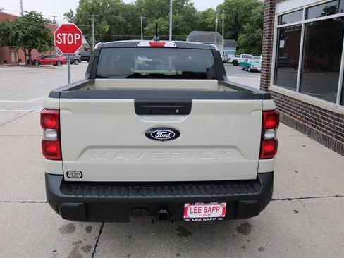 New 2025 Ford Maverick XLT w/ XLT Luxury Package image 8