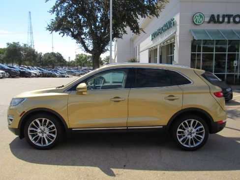 Used 2015 Lincoln MKC FWD w/ Equipment Group 102A Reserve image 12