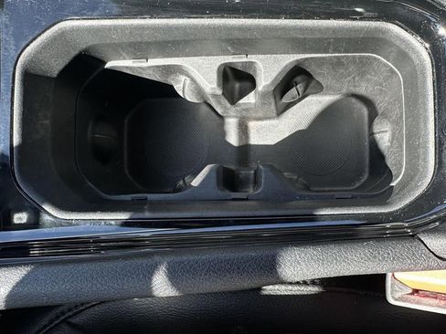 Used 2025 Jeep Compass Trailhawk image 26