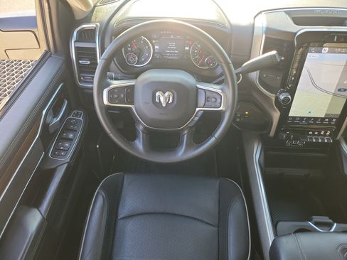 Used 2024 RAM 2500 Laramie image 15