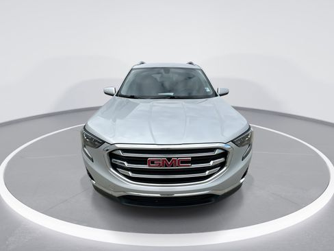 Used 2019 GMC Terrain SLT image 3