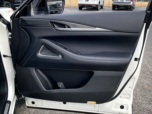 Certified 2025 INFINITI QX60 Luxe w/ Cargo Package FWD image 26