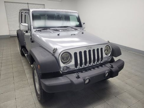 Used 2018 Jeep Wrangler Unlimited Sport S image 13