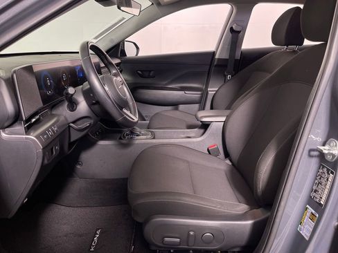 Certified 2024 Hyundai Kona SEL AWD/4WD image 12