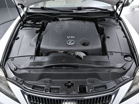 Used 2012 Lexus IS 250 AWD w/ Luxury Plus Value Edition image 39