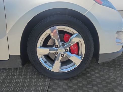 Used 2014 Chevrolet Volt Premium w/ Premium Trim Package FWD image 35