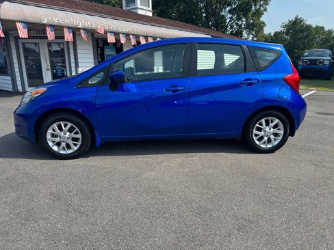 Used 2016 Nissan Versa Note SV w/ SV Appearance Package FWD image 8