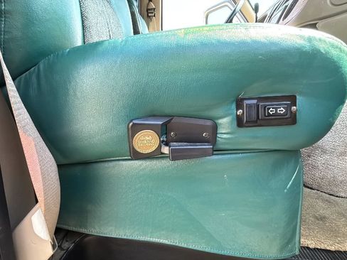 Used 2000 Ford E-350 and Econoline 350 Extended Super Duty RWD image 30