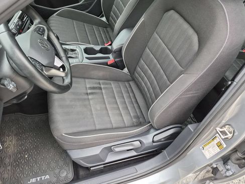 Used 2023 Volkswagen Jetta Sport FWD image 20