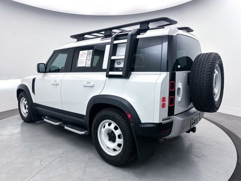 Used 2023 Land Rover Defender 110 S image 14