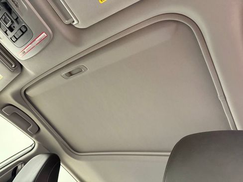 Certified 2022 Toyota Camry XLE image 18