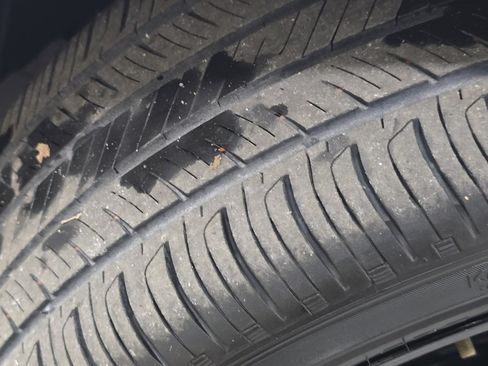 Certified 2025 Toyota Camry SE image 8