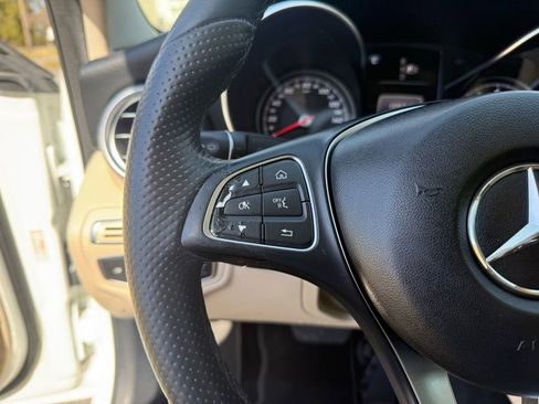 Used 2015 Mercedes-Benz C 300 4MATIC Sedan image 23