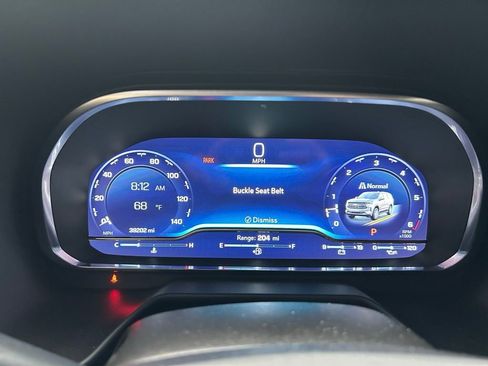 Used 2024 Chevrolet Tahoe LT w/ Luxury Package image 23