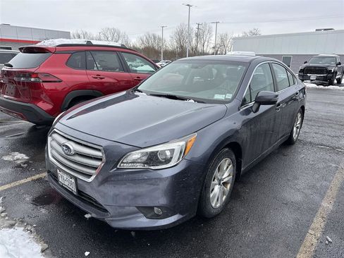 Used 2016 Subaru Legacy 2.5i Premium image 2