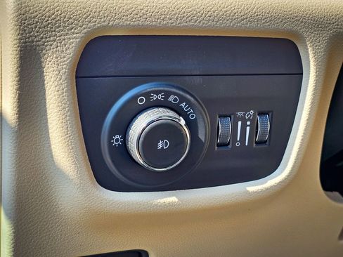 New 2026 Jeep Grand Cherokee L Limited image 14