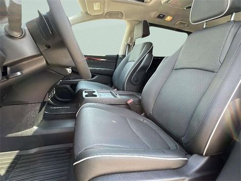 New 2026 Honda Odyssey Elite image 9