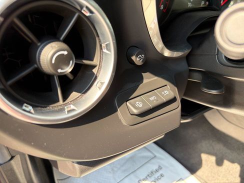 Used 2017 Chevrolet Camaro LT RWD image 11