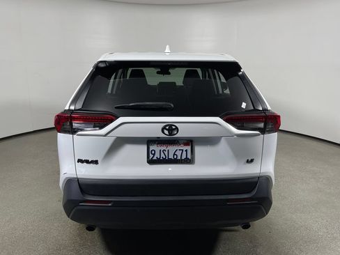Certified 2023 Toyota RAV4 LE FWD image 4