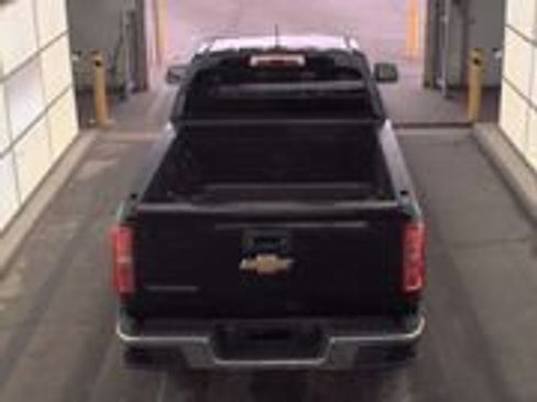 Used 2017 Chevrolet Colorado W/T image 6