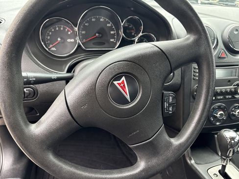 Used 2009 Pontiac G6 Sedan FWD image 10