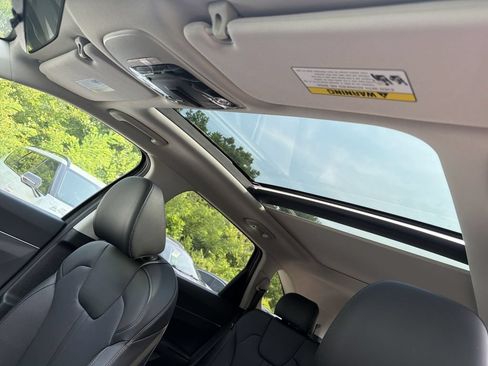 New 2026 Kia Sorento S w/ S Panoramic Sunroof Package AWD/4WD image 28