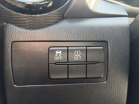 Used 2016 Scion iA FWD image 18