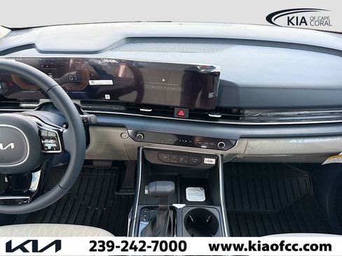 New 2026 Kia Carnival EX image 19