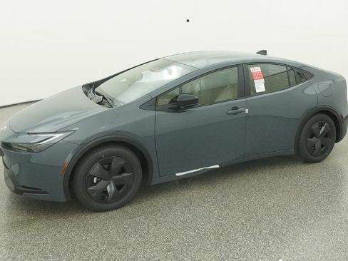 New 2026 Toyota Prius LE image 5