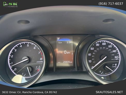 Used 2021 Toyota Camry SE w/ Carpet Mat Package (TMS) image 12