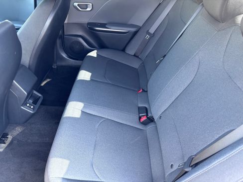 Used 2025 Kia K4 FWD image 16